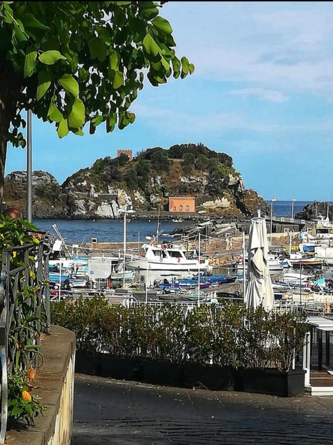 La Petite Maison Aci Castello Exteriér fotografie