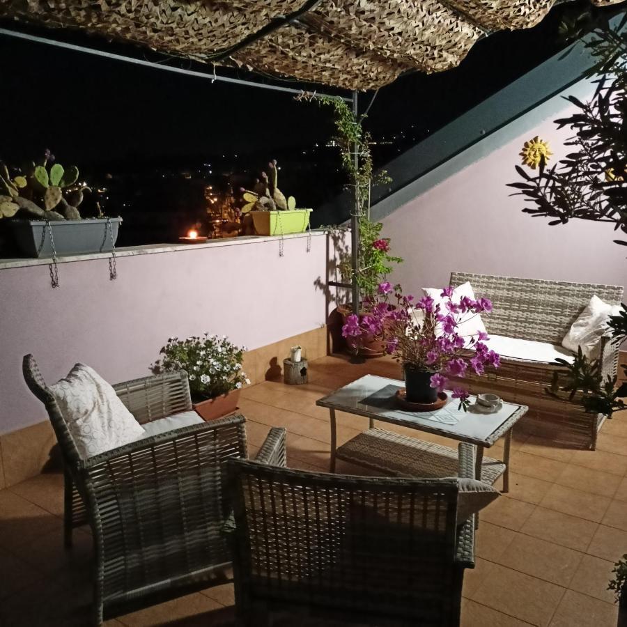 La Petite Maison Aci Castello Exteriér fotografie
